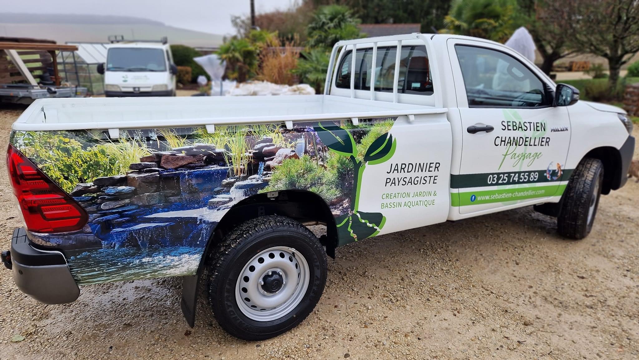 Habillage de véhicules en adhésif pour SÉBASTIEN CHANDELLIER PAYSAGE 
